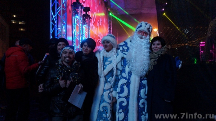 Рязанцы встретили Новый год салютом и дискотекой