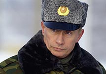 Путин предложил вернуть военной разведке название ГРУ