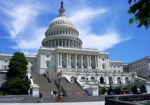 Сенат США вынес на обсуждение резолюцию о запрете снятия санкций с компаний Дерипаски