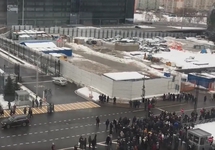 В Москве и Подмосковье после звонков о минировании эвакуированы 30 тысяч человек