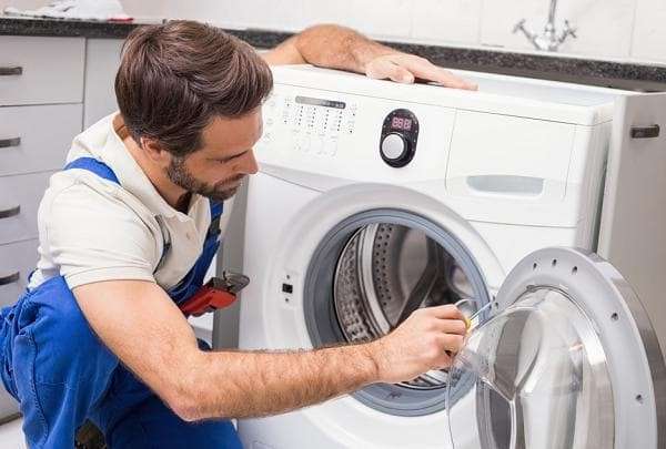 Экспертный ремонт стиральных машин в Нижневартовске на дому